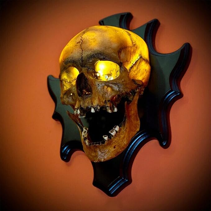 Eternal Darkness Skull Lamp