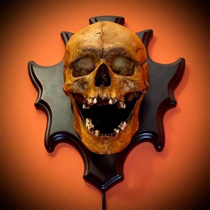 Eternal Darkness Skull Lamp