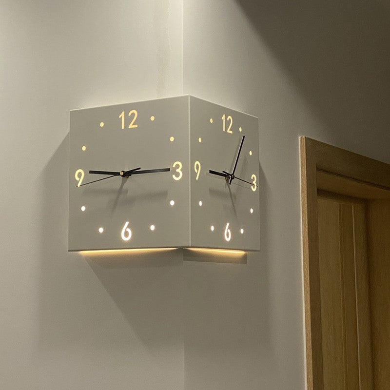 Nuevo reloj de pared lámpara luminosa creativa de doble cara para la esquina de la sala de estar